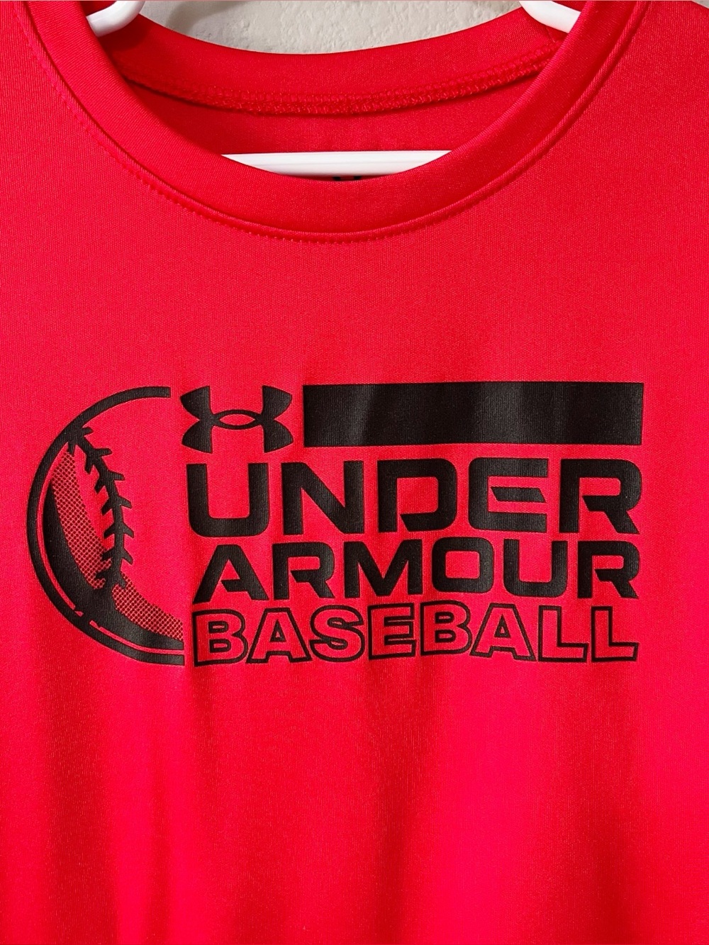 Under Armour NWT Boys Red Long Sleeve Baseball Shirt Size 6 - Picture 3 of 7
